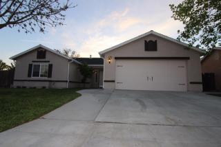 1763 Carnegie Ave, Fresno, CA 93722-8700