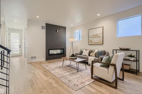 2912 Sherman St, Englewood CO  80113-1678 exterior