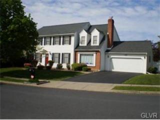 1468 Dayspring Dr, Allentown, PA 18106-9488