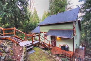 4 Gooseberry Cir, Bellingham, WA 98229-4414