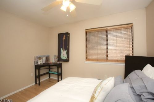 113 Overlook Dr, Hackettstown NJ  07840-4614 exterior