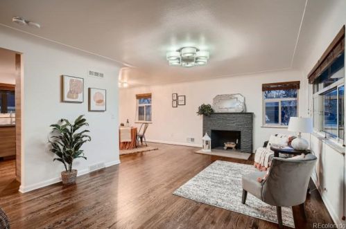 900 Kendall St, Denver CO  80214-2315 exterior