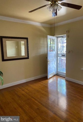 2925 27th St, Philadelphia, PA 19132-1243