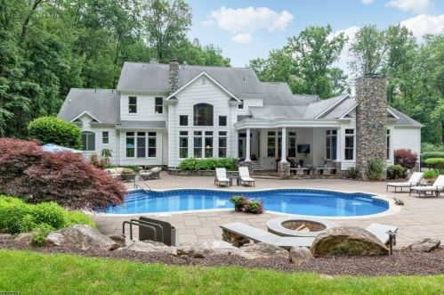 18 Elk Ridge Rd, Califon, NJ 07830-4112