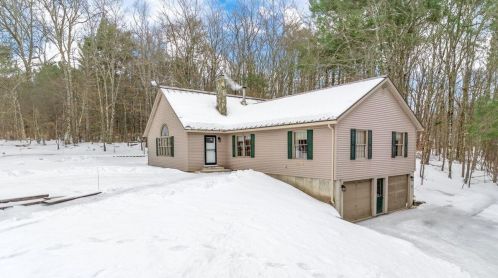 201 Strickland Ferry Rd, Wayne ME  04284-3027 exterior