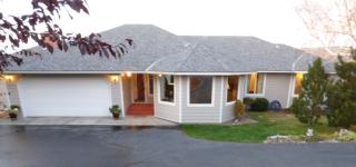 1104 Fellows Dr, Yakima, WA 98908-2204