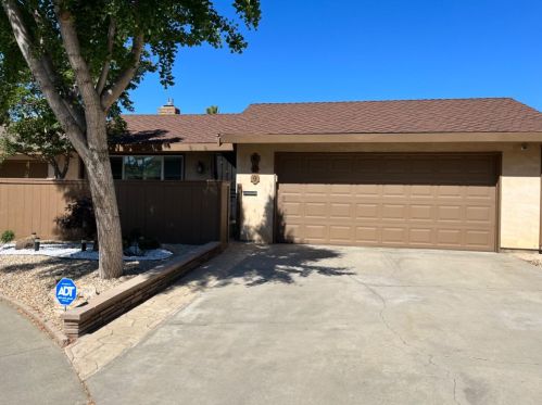 609 Edgebrook Ct, Modesto, CA 95354-1621