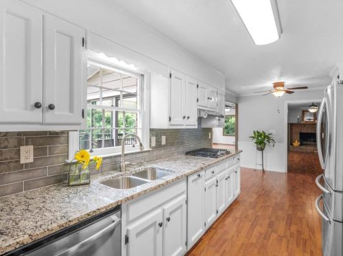 3691 Sandhill Dr, Conyers GA  30094-3733 exterior