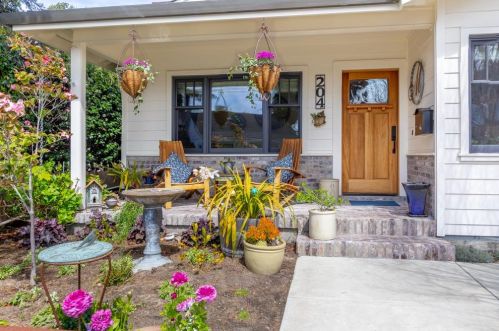 204 Fanmar Way, Capitola, CA 95010-3345