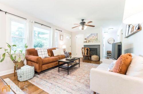 207 Skyway Dr, Warner Robins, GA 31088-3831