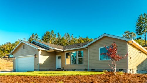815 Valley Vis, Sutherlin, OR 97479-9364