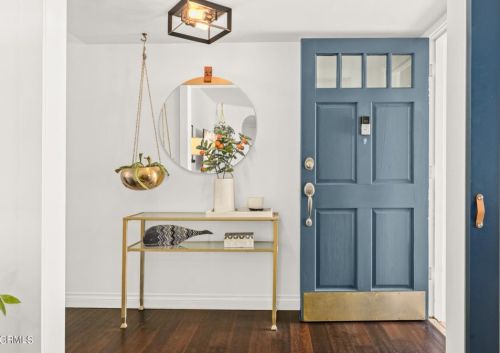 2358 Caracas St, Glendale CA  91214-3003 exterior