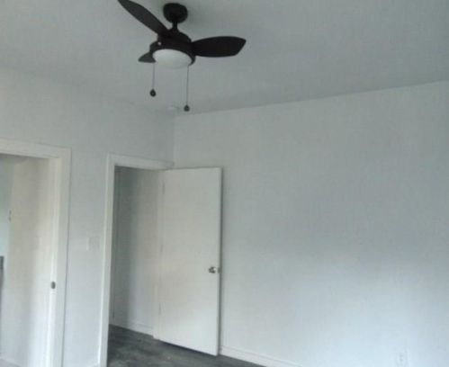 4423 Colonial Ave, Dallas TX  75215-4138 exterior