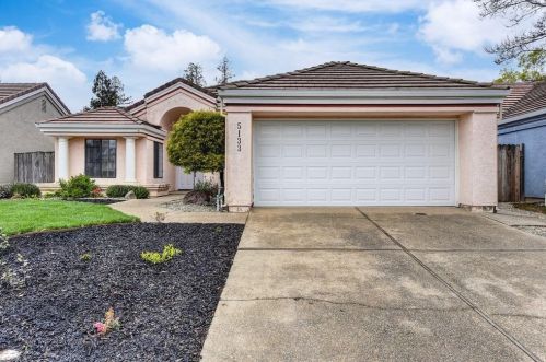 5133 Efthemia Way, Elk Grove, CA 95758-5207