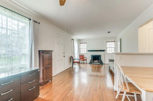 7015 Hammond Ave, Dallas TX  75223-1112 exterior