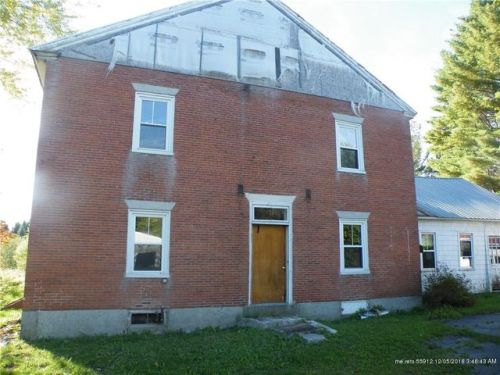 14 Brook St, Norridgewock, ME 04957-3462