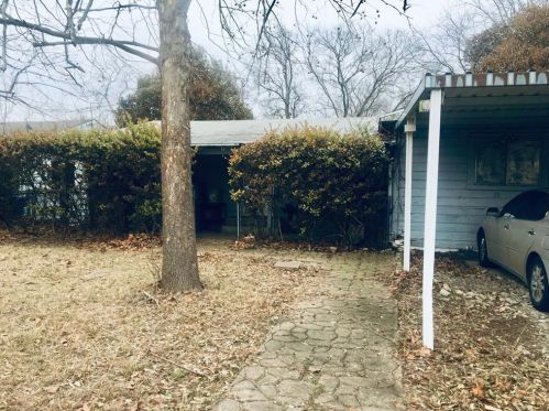 193 Bass Rd, Rockwall, TX 75032-6105