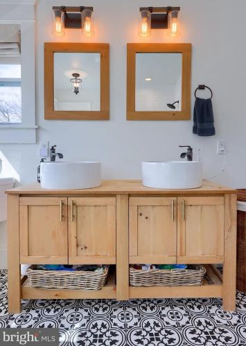 620 Pine St, Lancaster PA  17603-2824 exterior