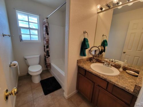 1132 Shenandoah Dr, Pueblo CO  81007-6417 exterior