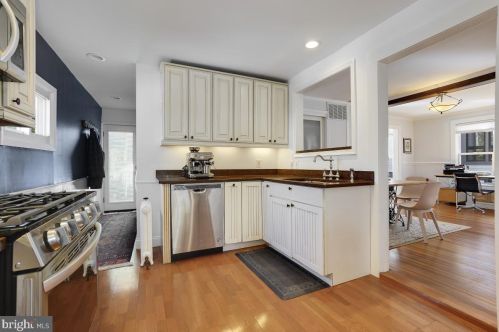 707 Silver Spring Ave, Silver Spring MD  20910-4661 exterior