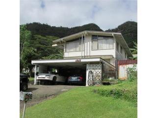 2966 Laelae Way, Honolulu, HI 96819-2920