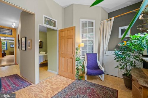 1226 8th St, Philadelphia PA  19147-5130 exterior