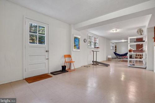 900 Balmoral Dr, Silver Spring MD  20903-1301 exterior