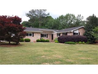 173 Rhodes Dr, Marietta, GA 30068-3673