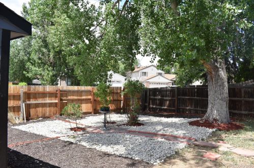 4271 115 Pl, Denver CO 80233-2676 exterior