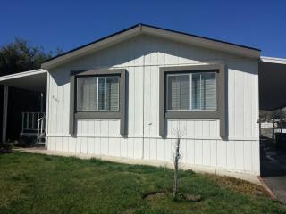 9181 Birch St, Atascadero, CA 93422-5803