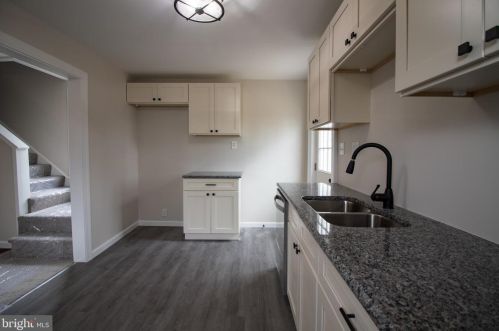 2311 Highland Ave, Harrisburg, PA 17109-3314
