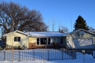 1052 3rd St, Casselton, ND 58012-3412