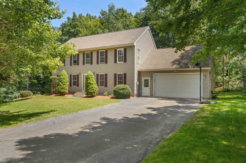 6 Copeland Dr, Hudson, NH 03051-3550
