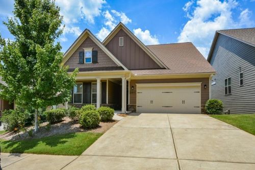 512 Appalachian Woods Dr, Holly Springs, GA 30114-1916