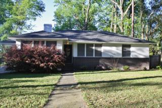 8 Dyches Dr, Savannah, GA 31406-5704