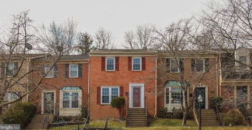 7440 Chummley Ct, Falls Church, VA 22043-2937