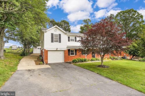 14605 Anderson St, Woodbridge, VA 22193-1213