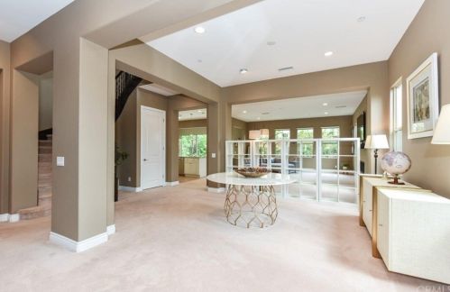 64 Interlude, Irvine CA  92620-3694 exterior