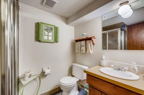 2182 Desoto St, Saint Paul MN  55117-1829 exterior