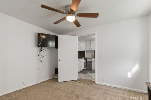 2950 11th St, Riverside CA  92507-4961 exterior