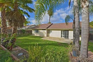 4877 Meadowbrook Dr, Oceanside, CA 92056-6638