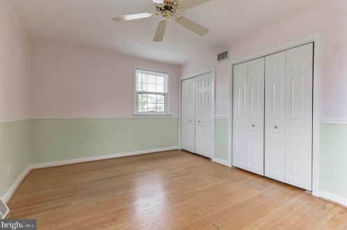 302 Crestwood Ave, Haddonfield NJ 08033-2917 exterior