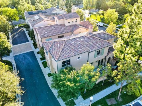 66 White Sage, Irvine CA 92618-8803 exterior