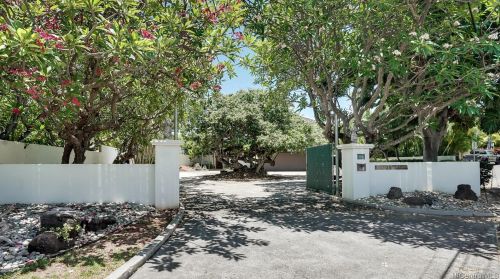 4383 Royal Pl, Honolulu HI  96816-4855 exterior