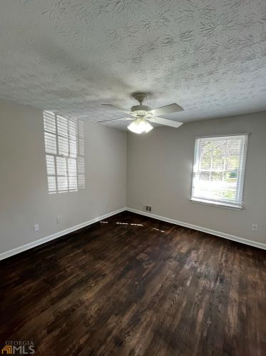 569 Lakeridge Cir, Conyers GA  30094-2638 exterior