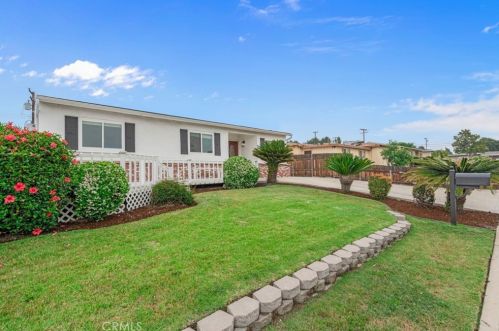 821 Woodcroft Ave, Glendora, CA 91740-5447