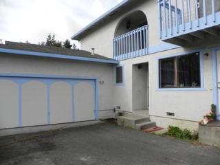 18796 Eisenhower St, Salinas, CA 93906-1607