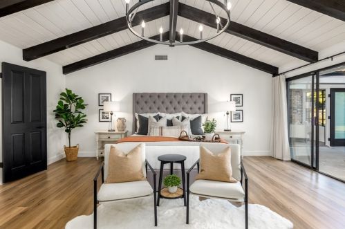 1232 Pleiades Dr, Vista CA  92084-6531 exterior