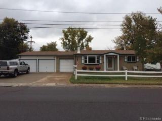 9825 51st Pl, Arvada, CO 80002-3228