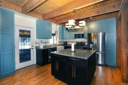 7132 Delaware St, Riverside CA  92504-3904 exterior